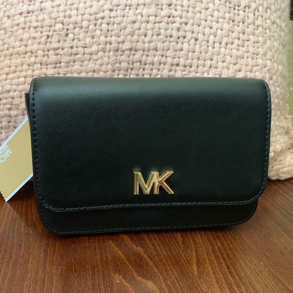 NWT Michael Kors Saffiano Leather Logo Belt Bag